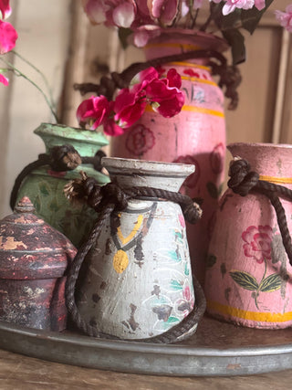 SanDahlia vaas Nepalese vaas Lalita india S roze Nepalese vaas Lalita india S roze