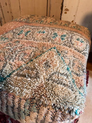 SanDahlia Kussens Poef roze vintage kelim Poef roze vintage kelim