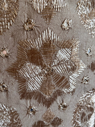 SanDahlia Kussens Kussen Mole ME ecru Sierkussen velvet roze ornament goround