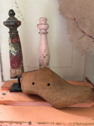 SanDahlia schoenenlijst Vintage brocante  houten schoen schoenmakers model