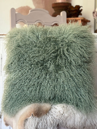 SanDahlia vachten & textiel Kussen van schapenvacht krul groen