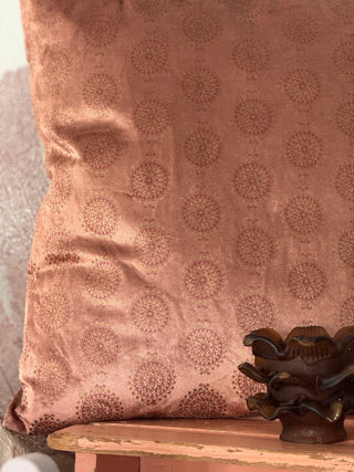 SanDahlia Kussens Sierkussen velvet roze ornament Sierkussen velvet roze ornament goround