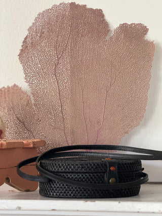 SanDahlia tas Bohemian rieten tas zwart