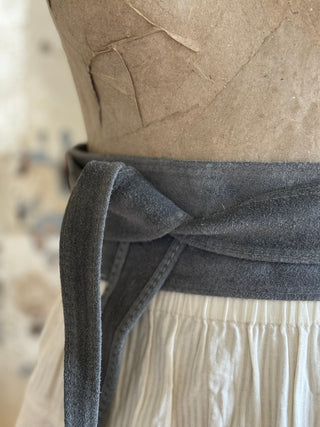 SanDahlia Riem Stijlvolle Wikkelriem van suede grijs