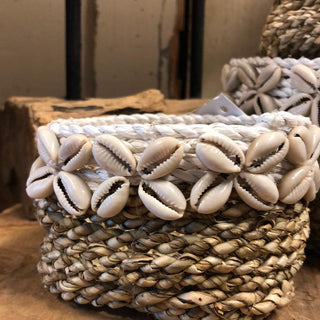 SanDahlia vazen potten & mandjes Bohemian mand met schelpen S