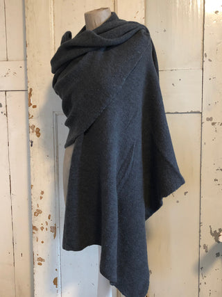 SanDahlia Jayko Jab Sjaal