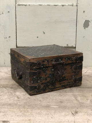 SanDahlia sieradendoos Oude houten sieradendoos