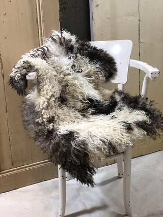 SanDahlia vachten & textiel Schapenvacht krul