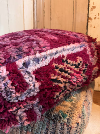 SanDahlia Kussens Poef bordeaux vintage kelim Poef bordeaux vintage kelim